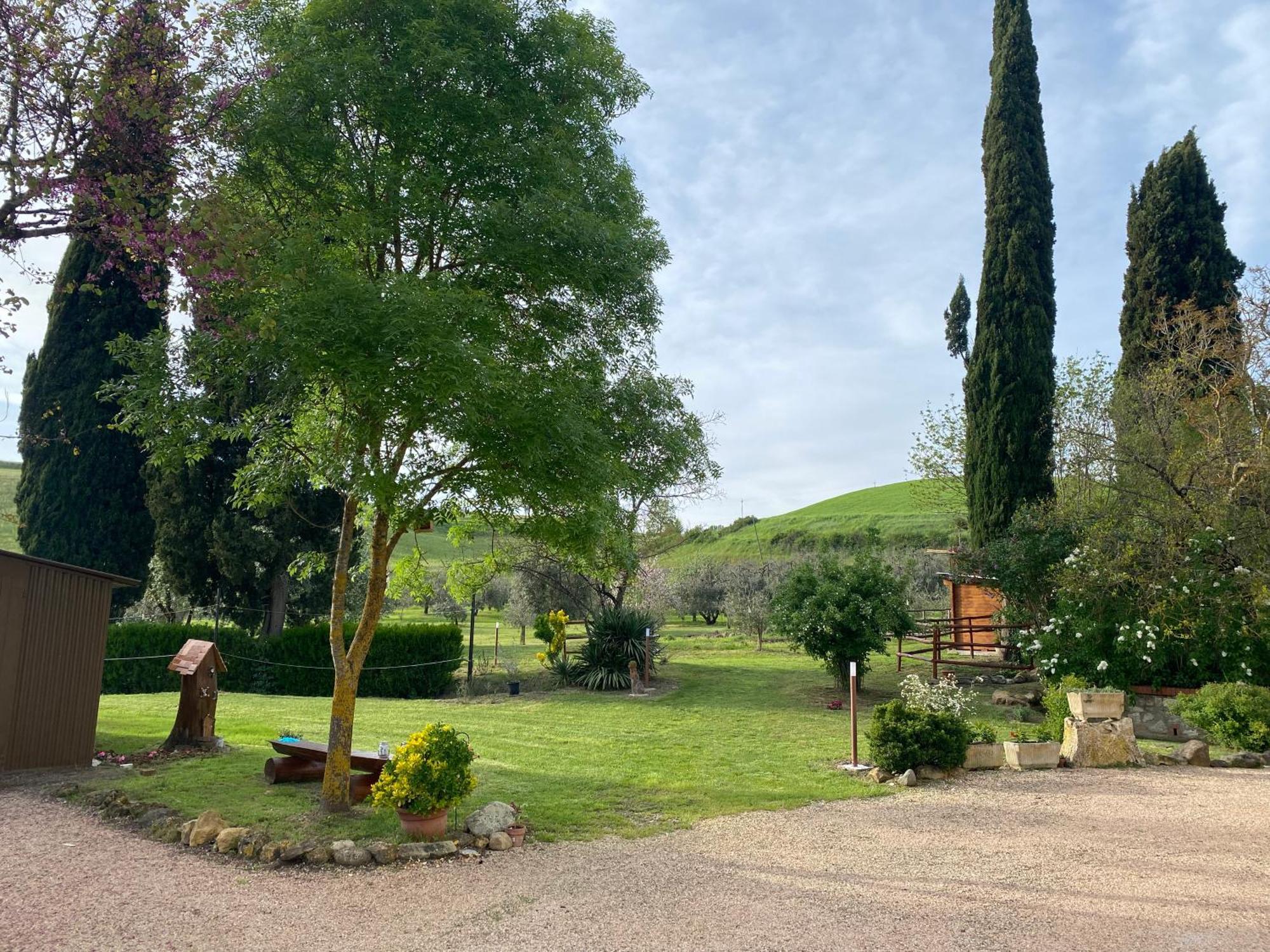 Casa Vacanze Podere San Giusto 볼테라 외부 사진